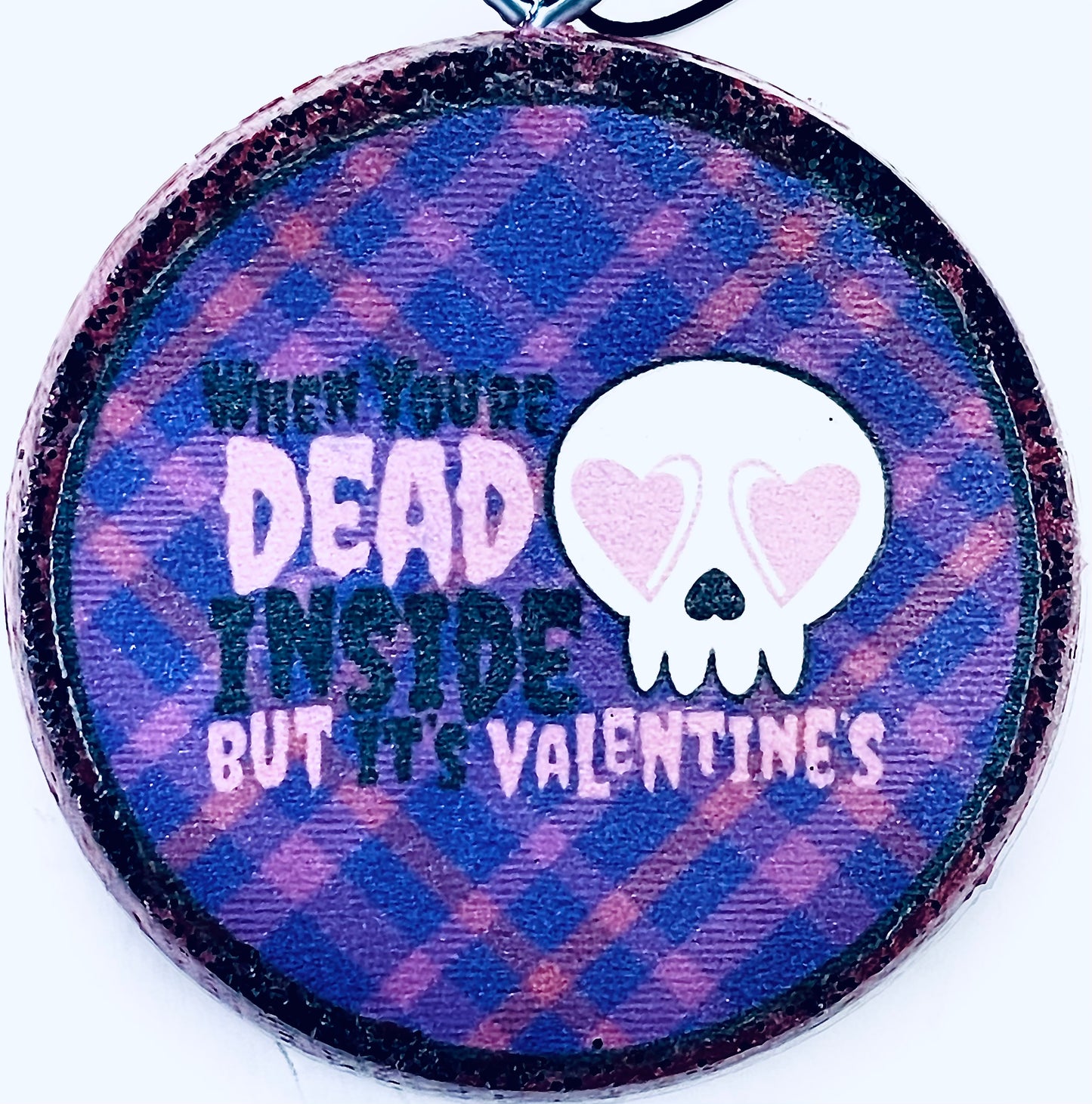 WHEN YOU'RE DEAD INSIDE BUT IT'S VALENTINES